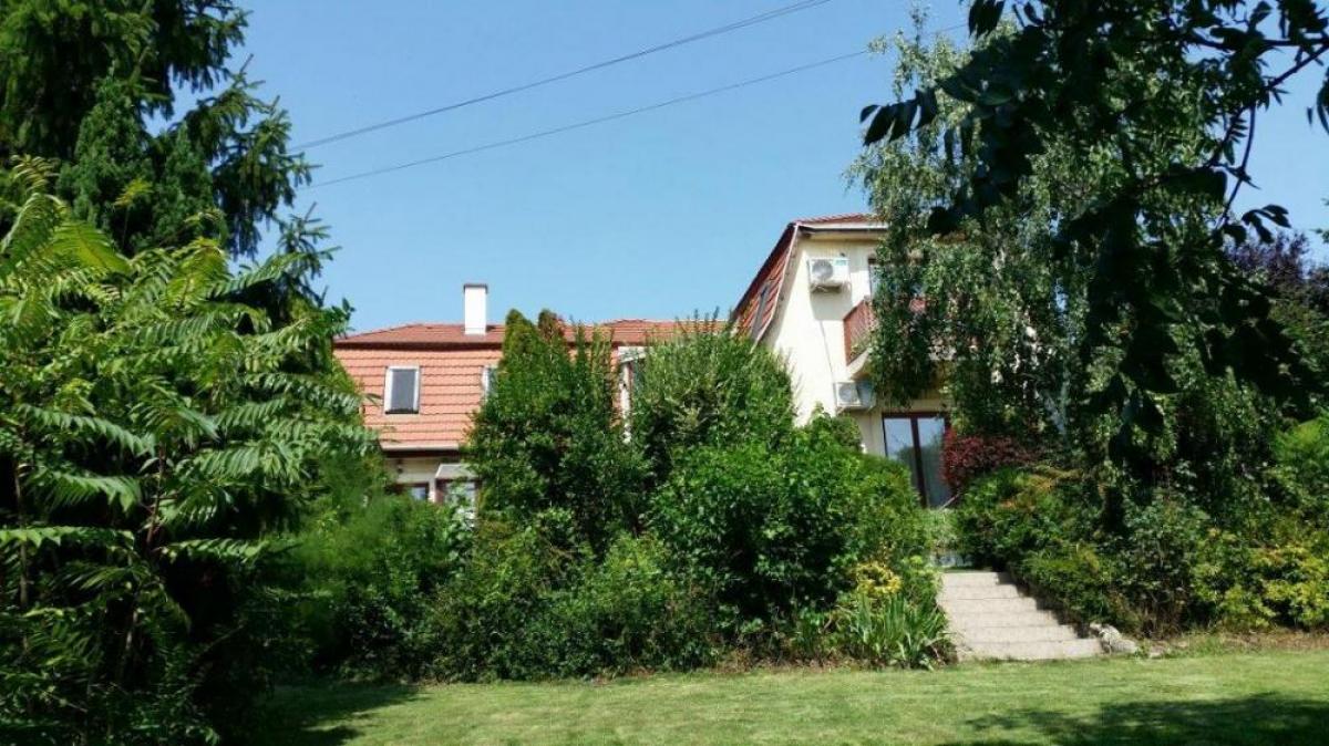 Picture of Villa For Sale in Budapest, Budapest, Hungary
