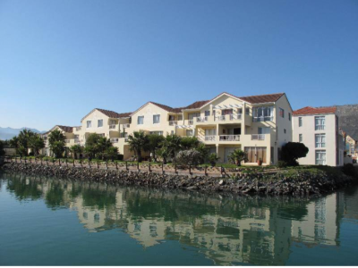 Apartment For Sale in Cape Town, South Africa