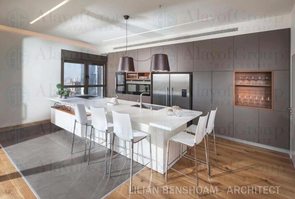 Picture of Penthouse For Sale in Tel Aviv, Tel Aviv District, Israel