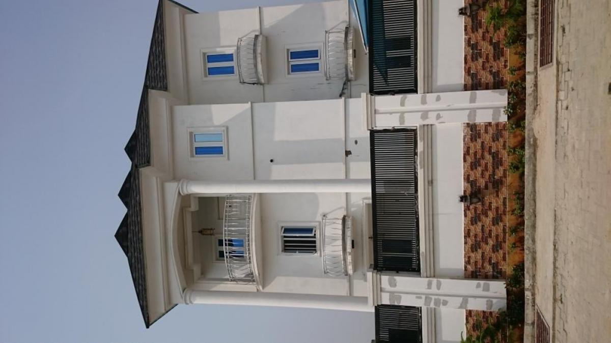 Picture of Mansion For Sale in Lagos, Lagos, Nigeria