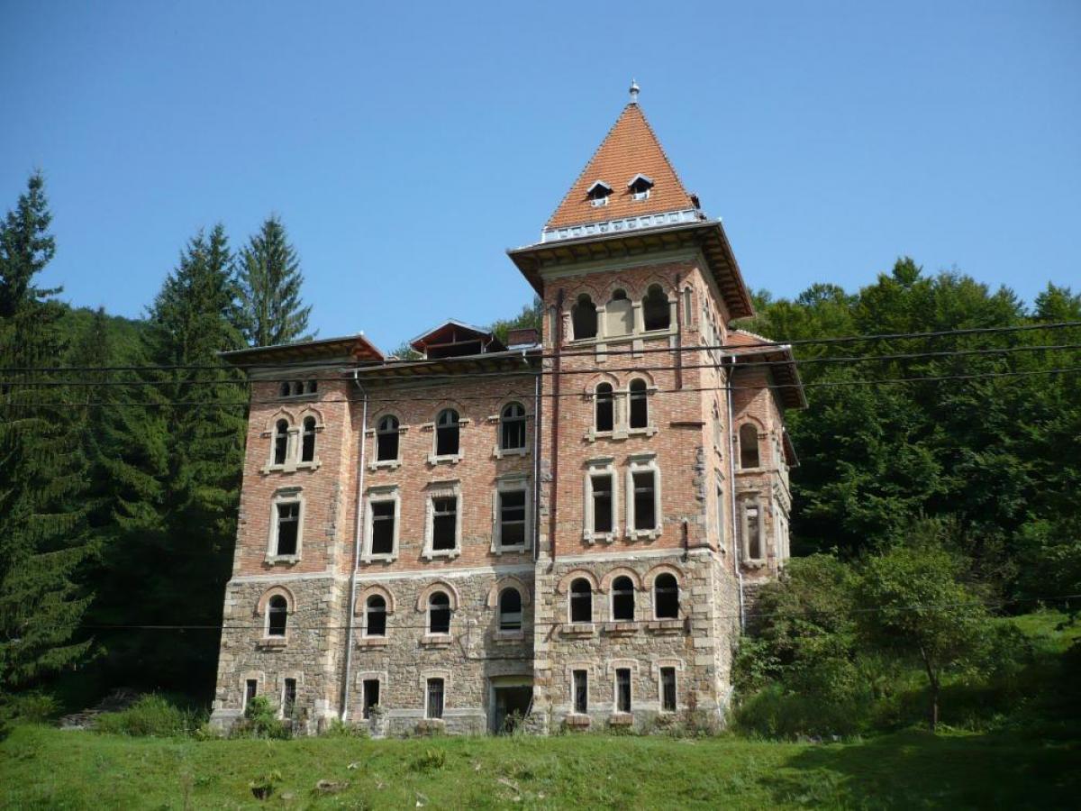 Picture of Vacation Villas For Sale in Agay, Cote d'Azur, France