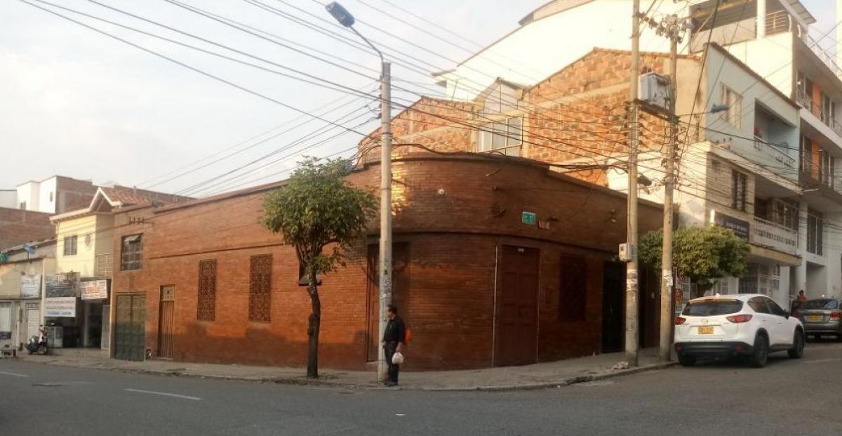 Picture of Home For Sale in Bucaramanga, Santander, Colombia