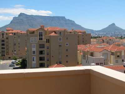 Apartment For Sale in Cape Town, South Africa