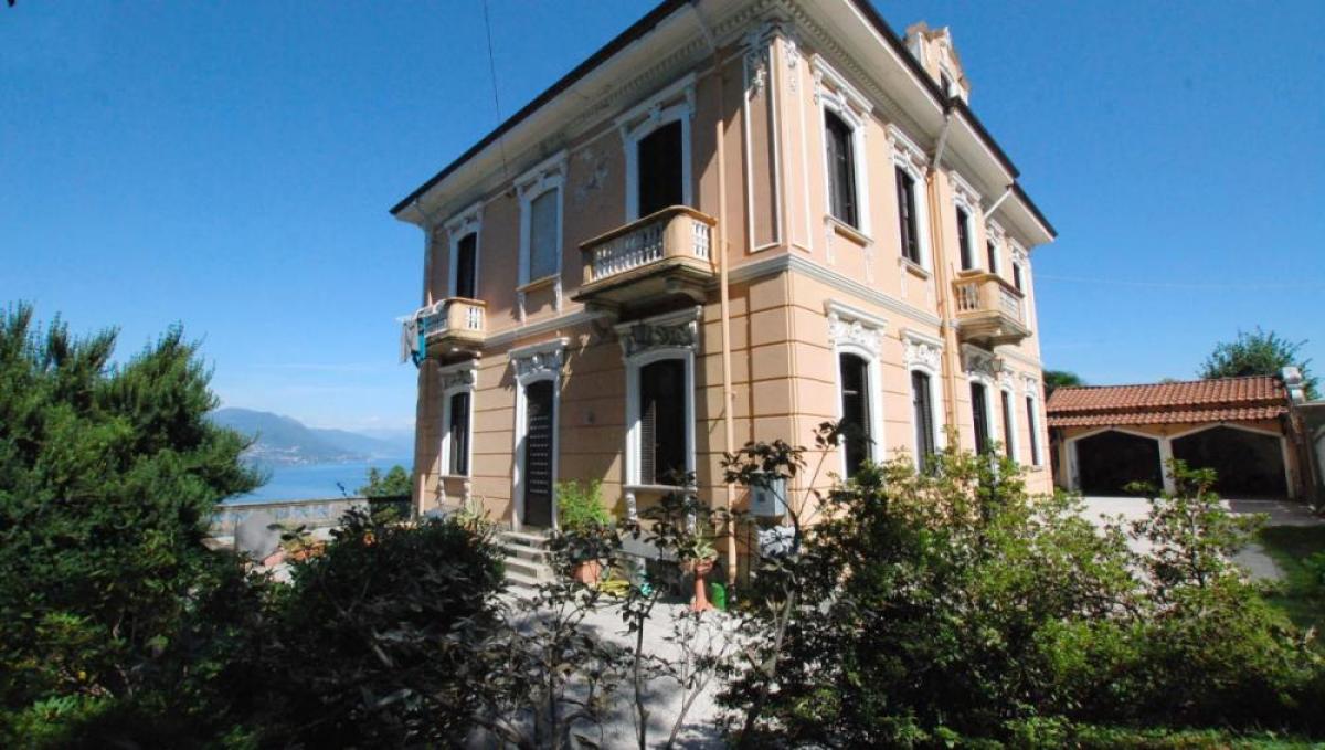 Picture of Villa For Sale in Asti, Piedmont, Italy