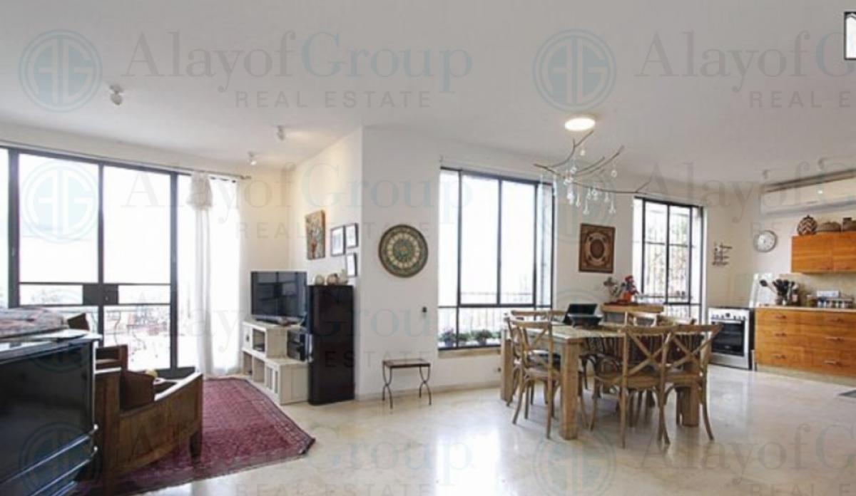 Picture of Duplex For Sale in Tel Aviv, Tel Aviv District, Israel