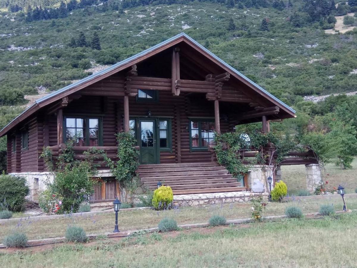 Picture of Chalet For Sale in Arachova, Boeotia, Greece