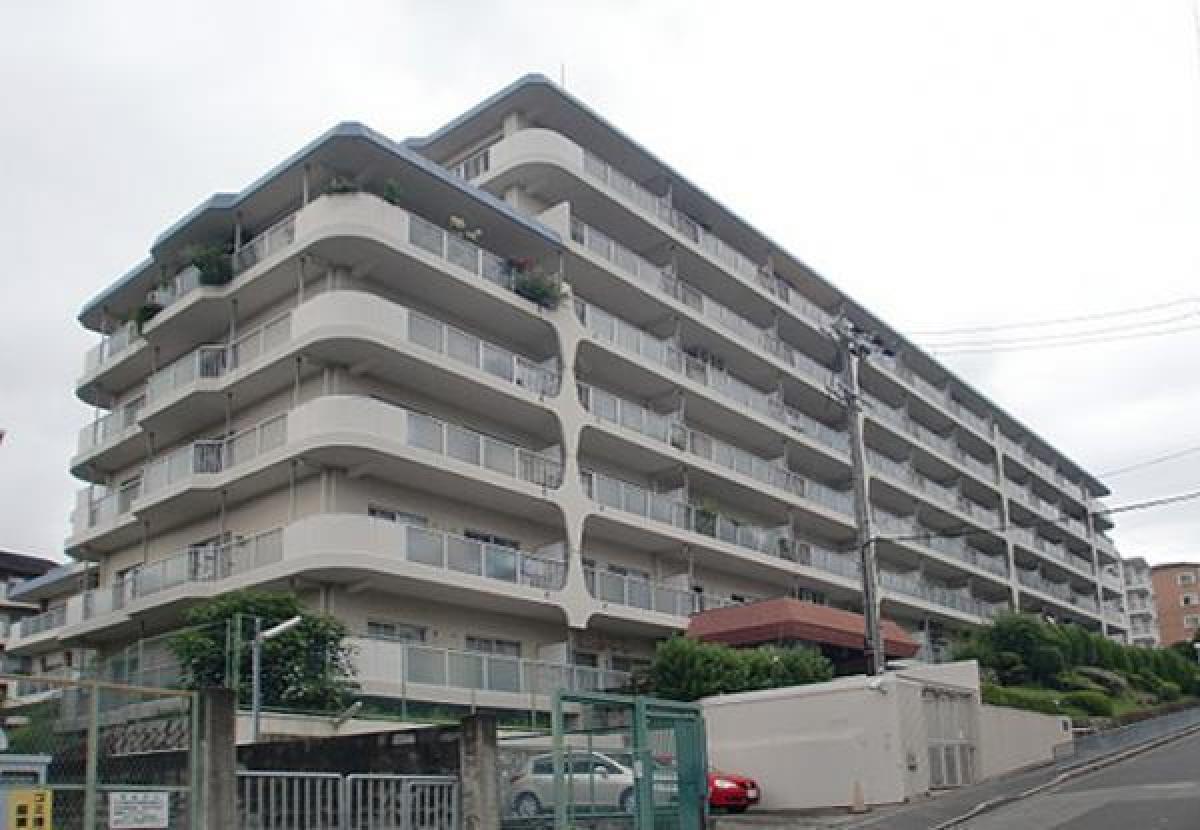 Picture of Apartment For Sale in Toyonaka Shi, Osaka, Japan