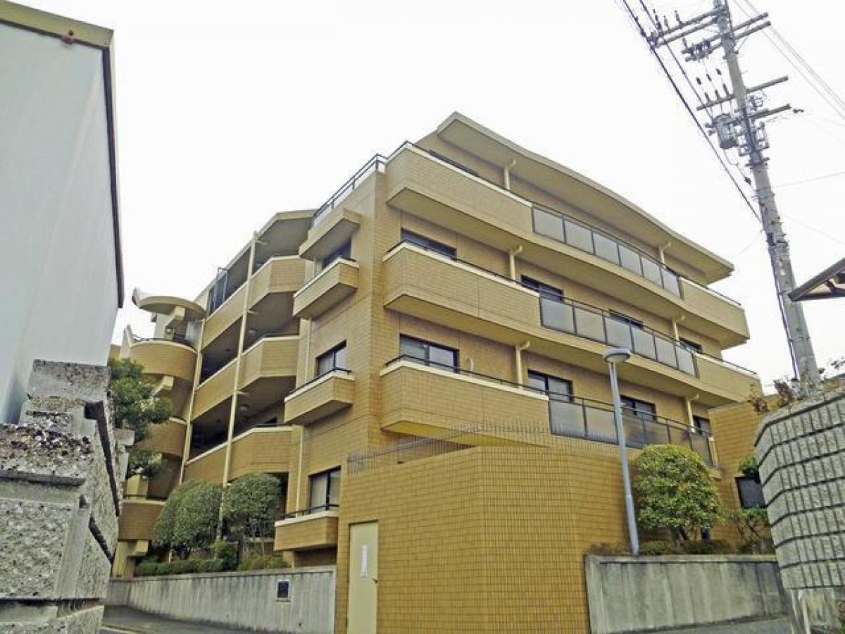 Picture of Apartment For Sale in Tondabayashi Shi, Osaka, Japan