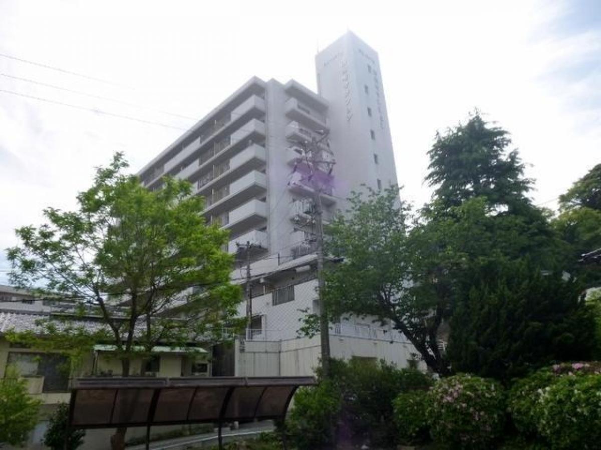 Picture of Apartment For Sale in Shimonoseki Shi, Yamaguchi, Japan