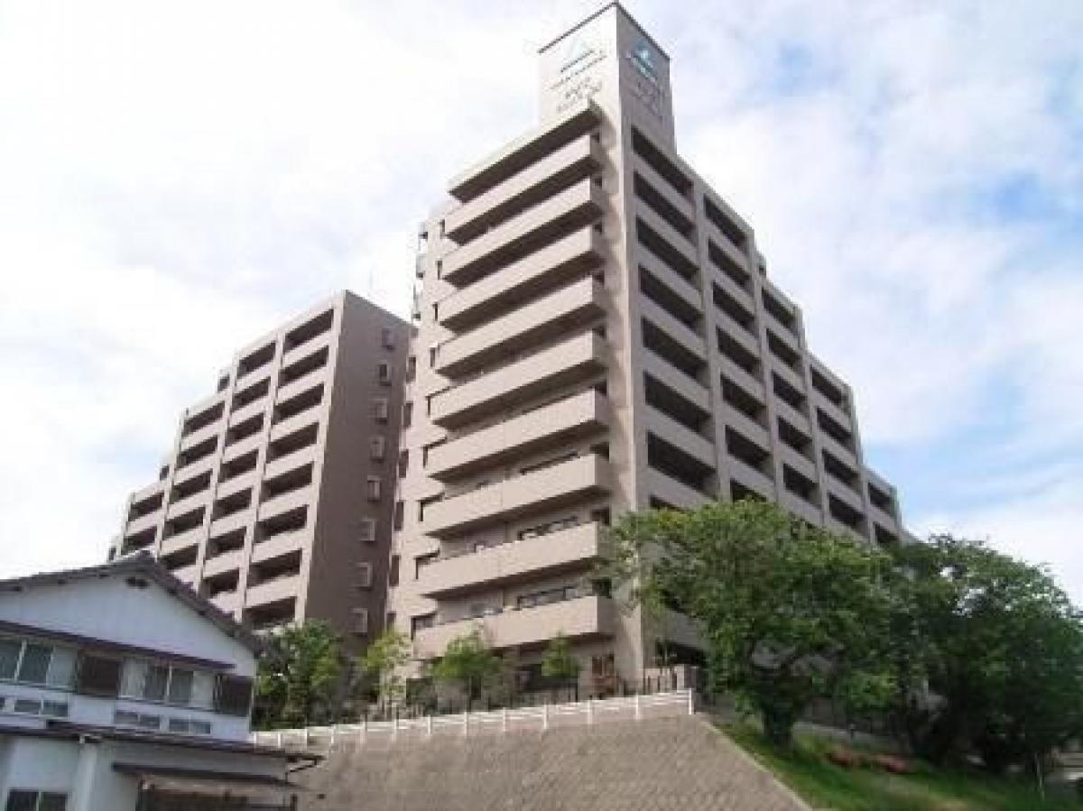 Picture of Apartment For Sale in Shimonoseki Shi, Yamaguchi, Japan