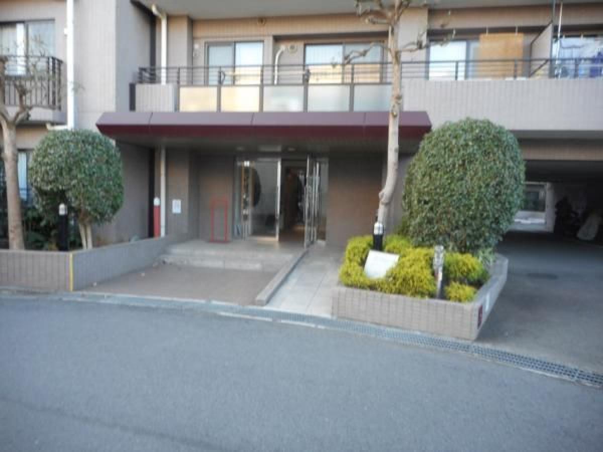 Picture of Apartment For Sale in Kawasaki Shi Tama Ku, Kanagawa, Japan
