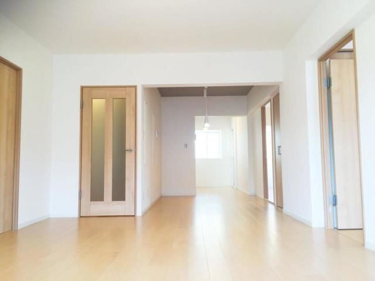 Picture of Apartment For Sale in Higashiyamato Shi, Tokyo, Japan
