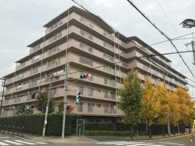 Apartment For Sale in Osaka Shi Nishiyodogawa Ku, Japan