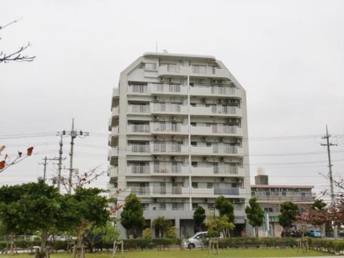 Picture of Apartment For Sale in Nakagami Gun Chatan Cho, Okinawa, Japan