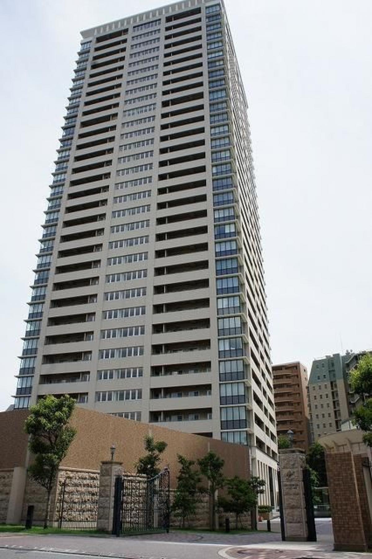 Picture of Apartment For Sale in Takarazuka Shi, Hyogo, Japan