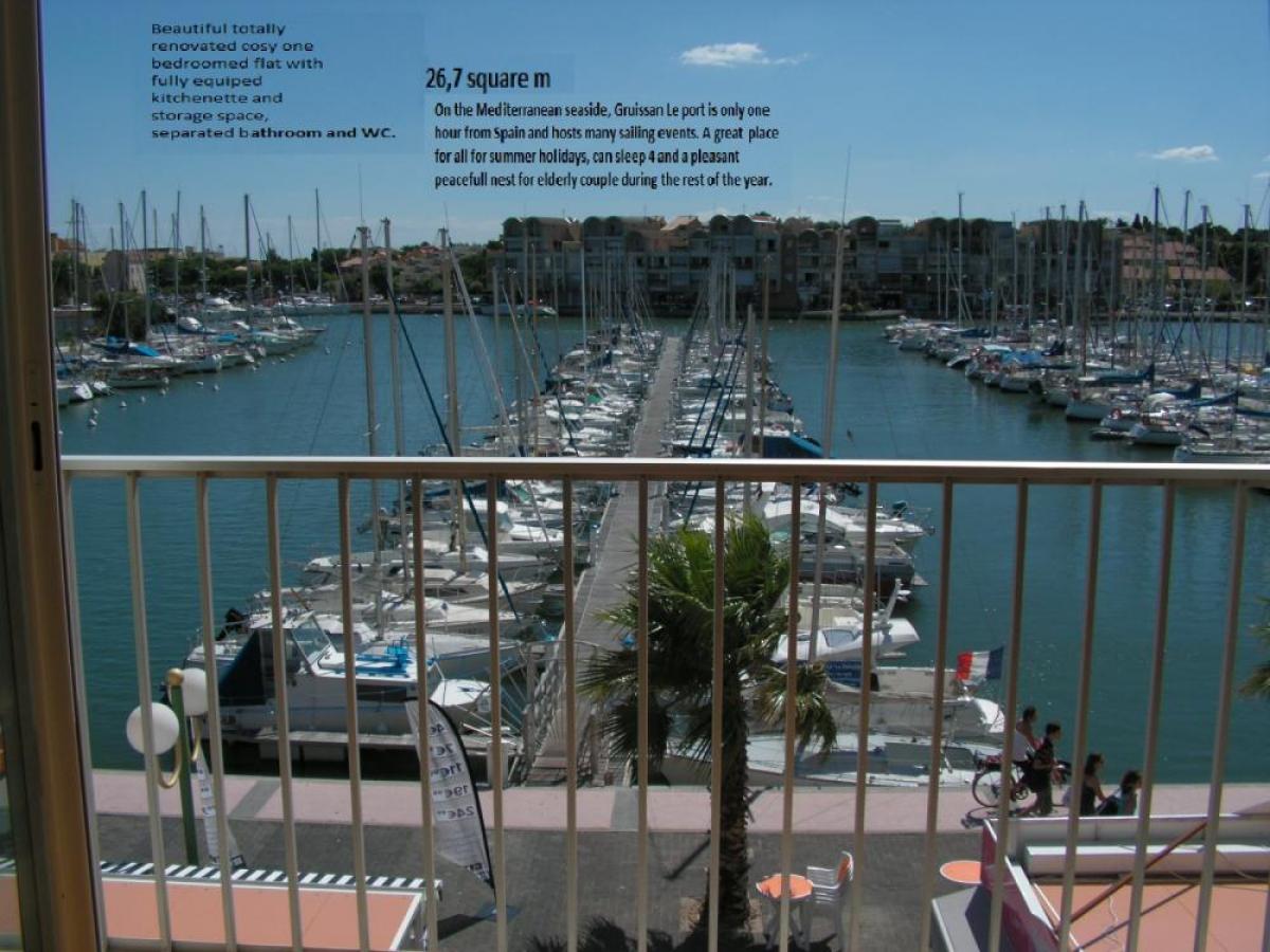 Picture of Apartment For Sale in Narbonne, Languedoc Roussillon, France