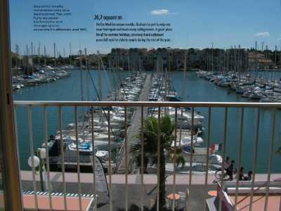 Apartment For Sale in Narbonne, France
