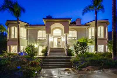 Home For Sale in Rancho Bernardo, California