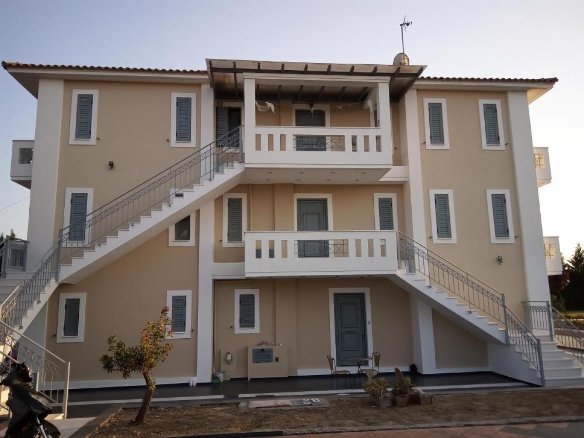 Picture of Villa For Sale in Pyrgos, Peloponnese, Greece