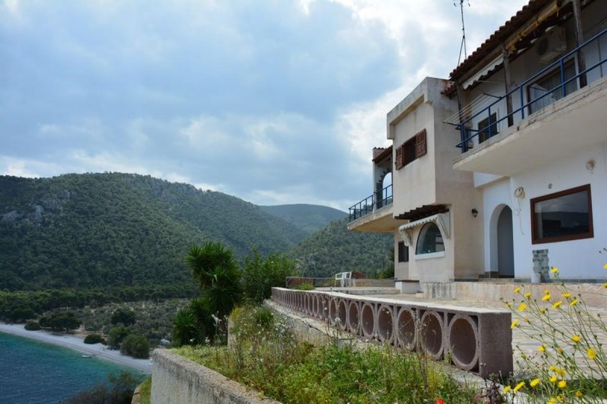 Picture of Home For Sale in Mikro Amoni, Peloponnese, Greece
