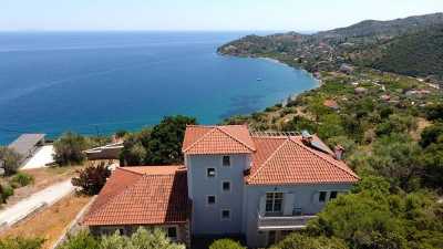 Villa For Sale in Pera Melana, Greece