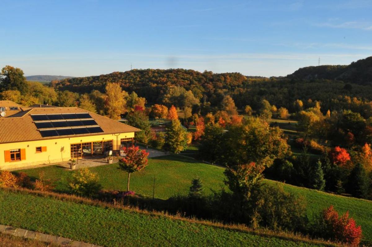 Picture of Farm For Sale in Bicske, Fejer, Hungary