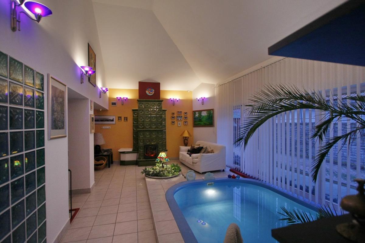 Picture of Home For Sale in Iklad, Pest, Hungary