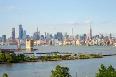 Condo For Sale in Jersey City, New Jersey
