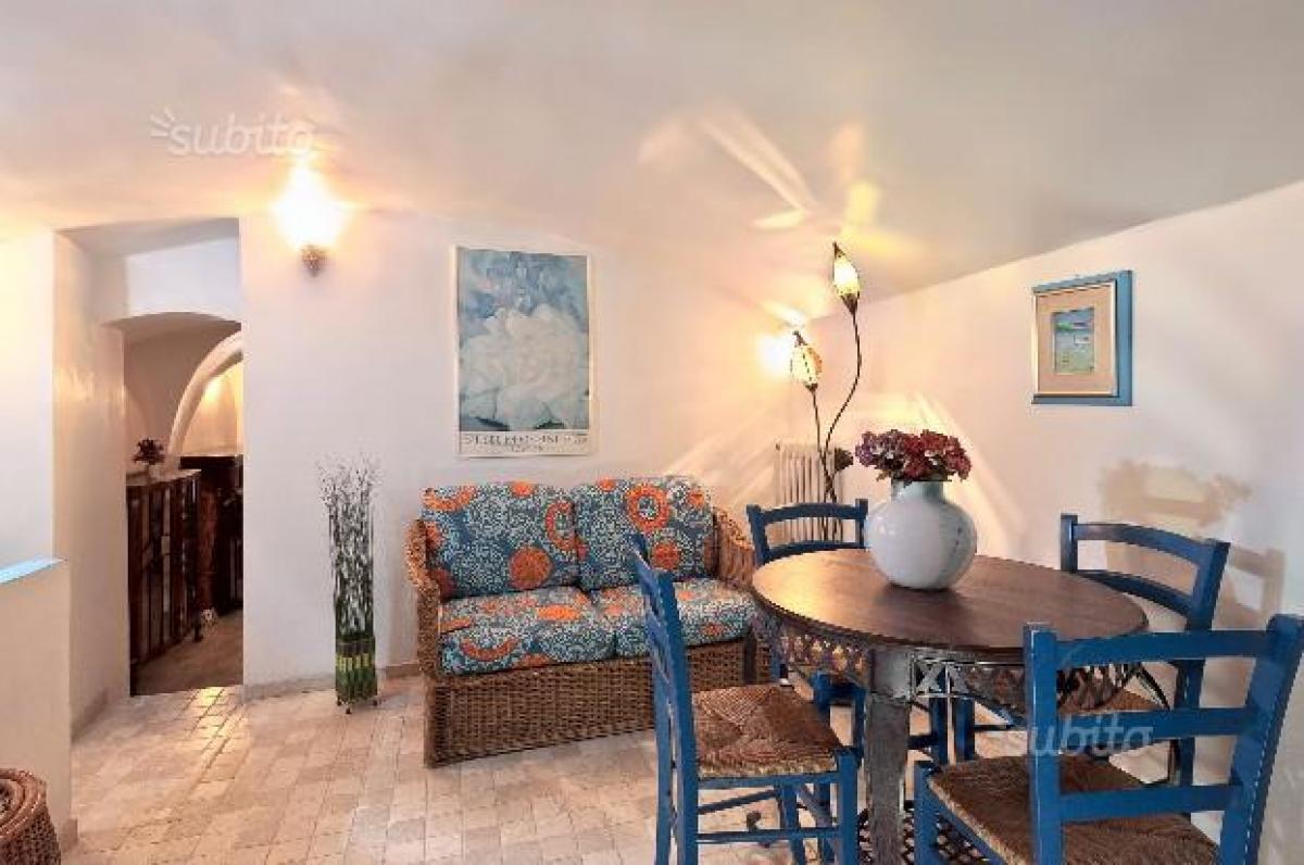 Picture of Home For Sale in Roma, Lazio, Italy