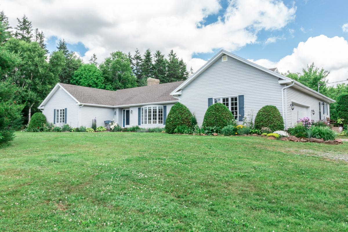 Picture of Home For Sale in Halifax, Nova Scotia, Canada