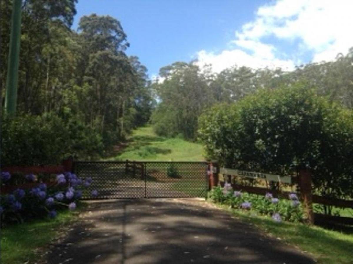 Picture of Home For Sale in Batemans Bay, New South Wales, Australia
