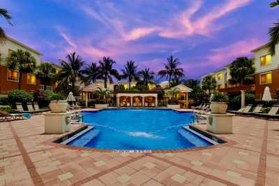 Condo For Sale in Palm Beach Gardens, Florida