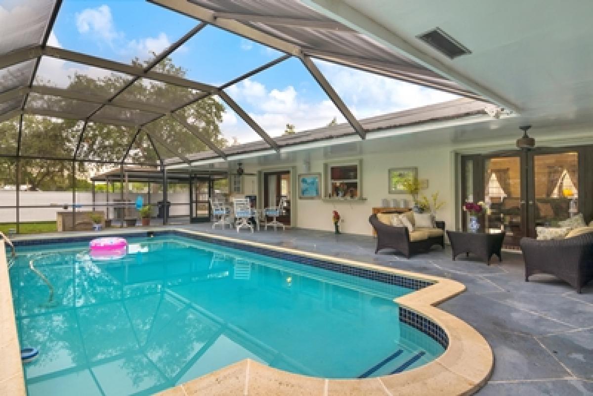 Picture of Home For Sale in Pinecrest, Florida, United States