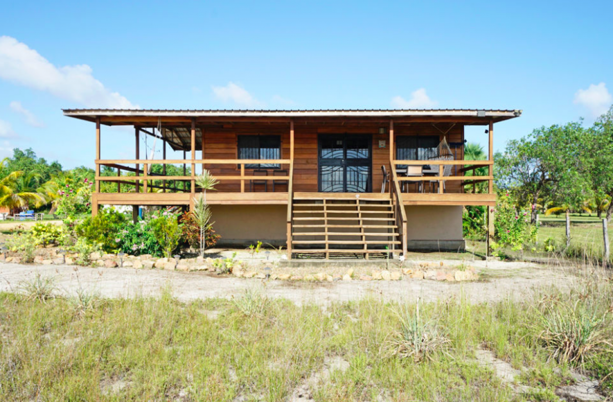 Picture of Home For Sale in Placencia, Stann Creek, Belize