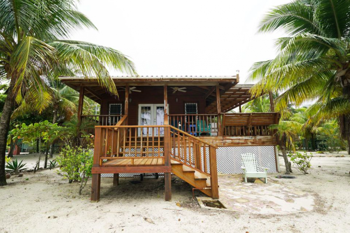 Picture of Home For Sale in Placencia, Stann Creek, Belize