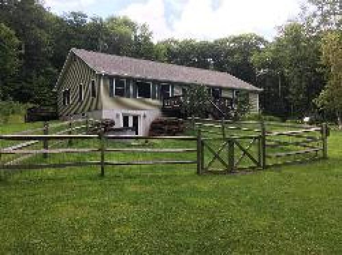 Picture of Home For Sale in Bloomville, New York, United States