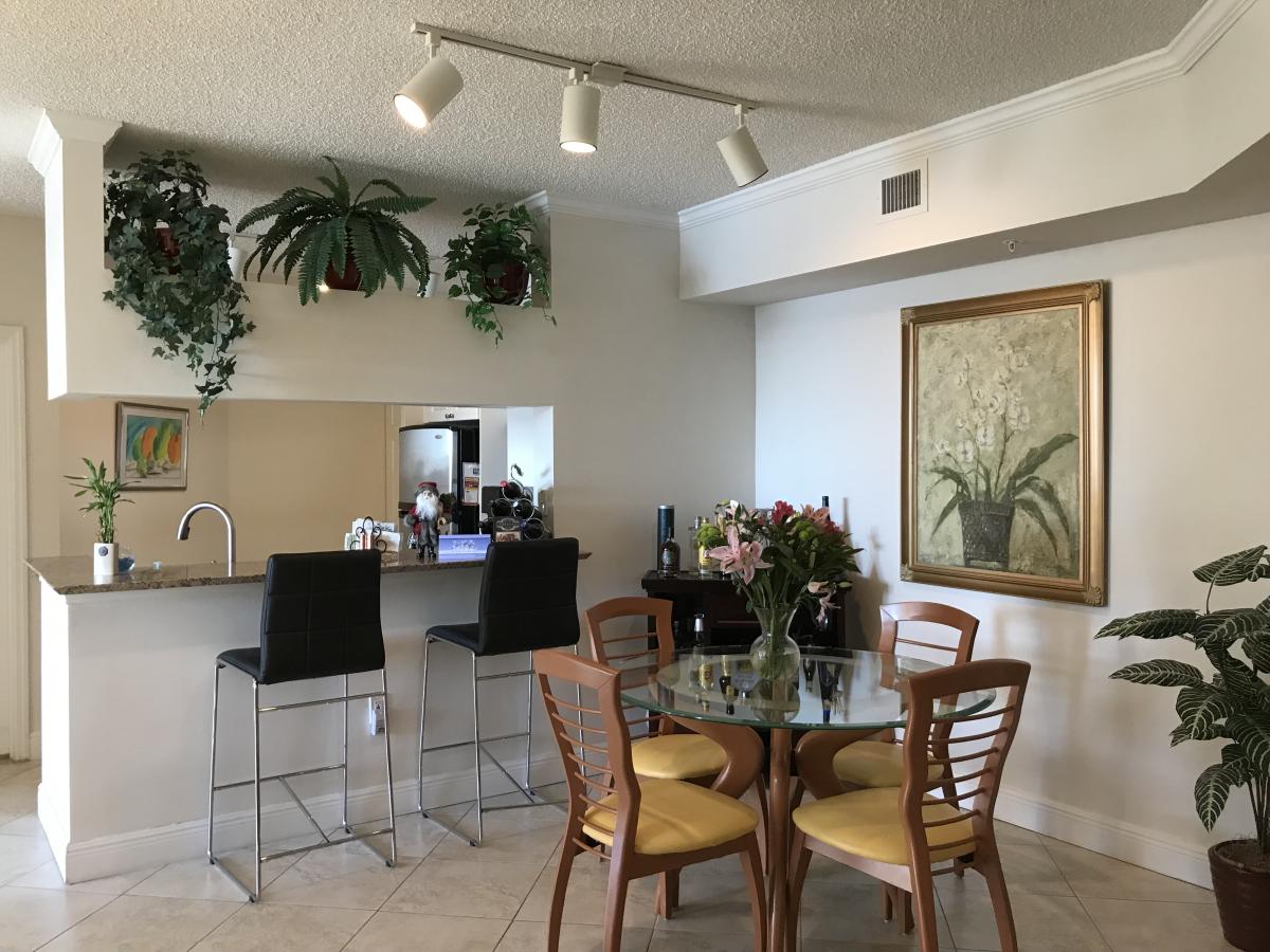 Picture of Condo For Sale in Sunny Isles Beach, Florida, United States