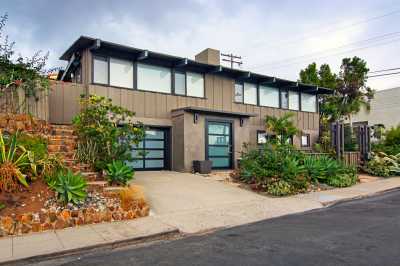 Apartment For Sale in San Diego, California