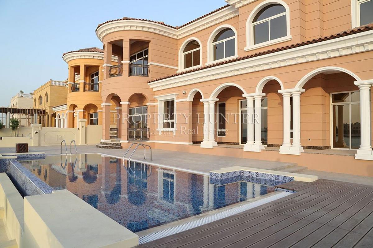 Picture of Villa For Sale in The Pearl, Doha, Qatar
