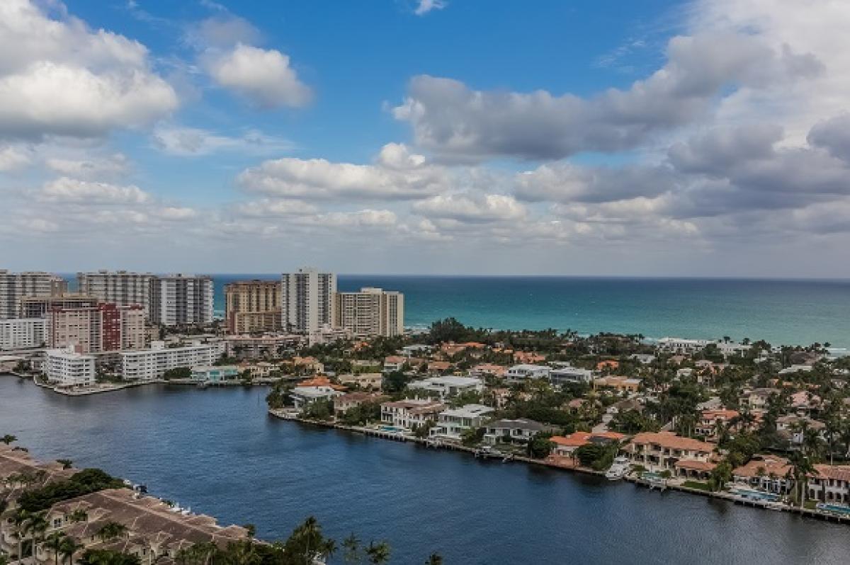 Picture of Condo For Sale in Aventura, Florida, United States