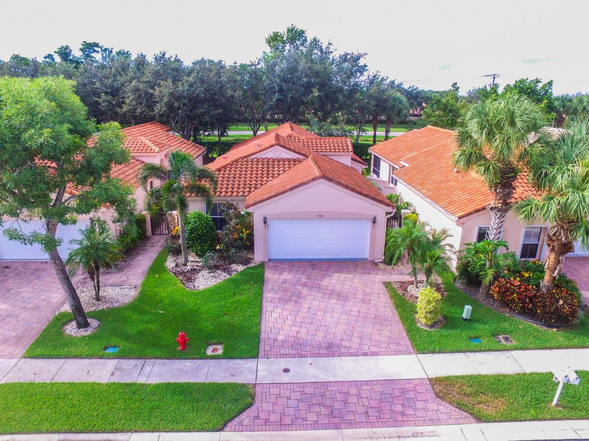 Picture of Home For Sale in Boynton Beach, Florida, United States