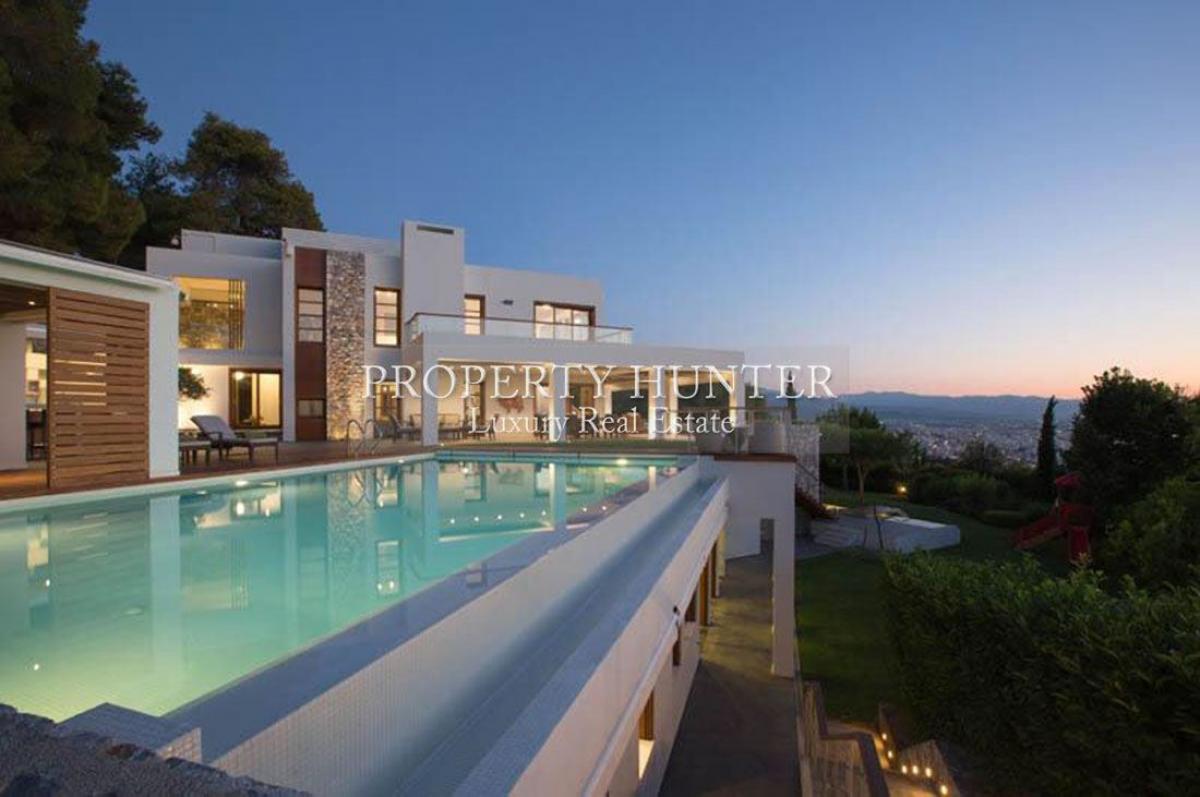 Picture of Villa For Sale in Chania, Crete, Greece