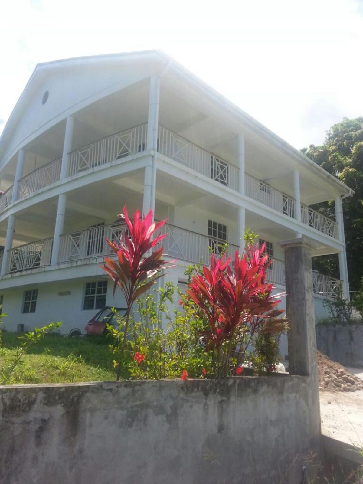Picture of Home For Sale in Portsmouth, Saint John, Dominica