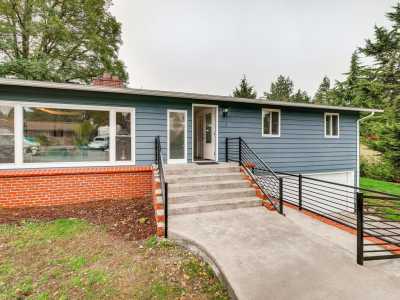 Home For Sale in Seattle, Washington