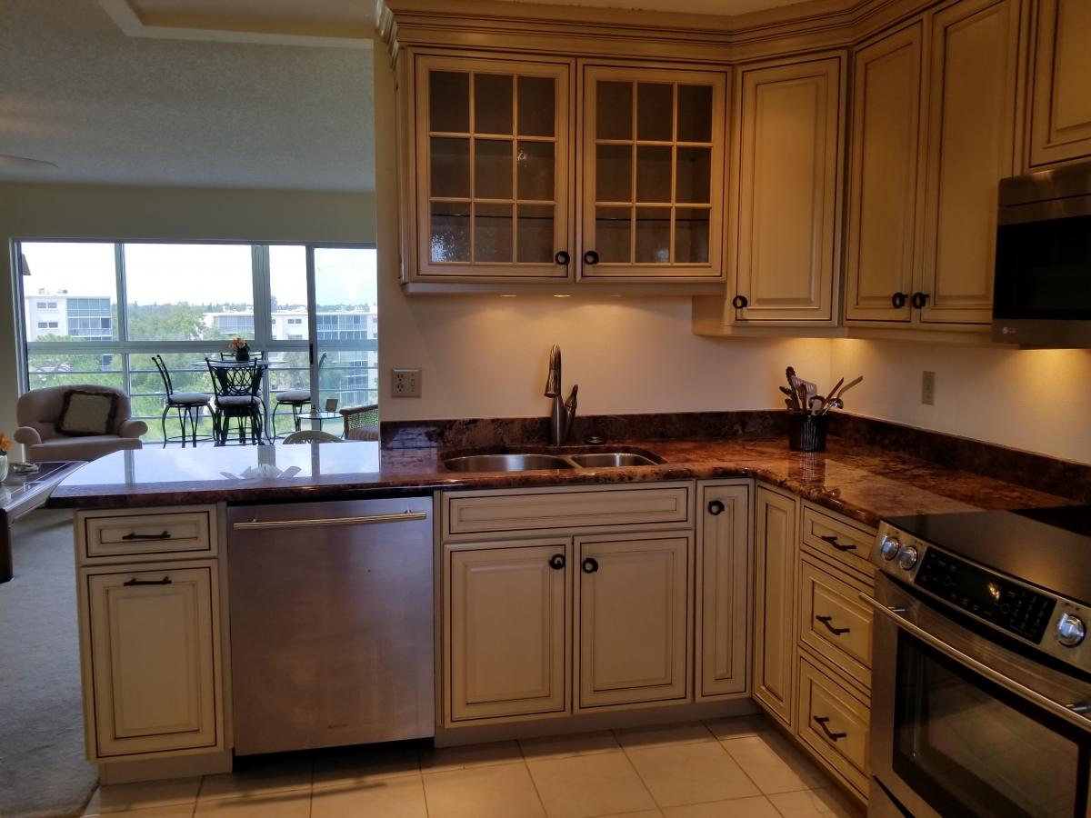 Picture of Condo For Sale in Bradenton, Florida, United States