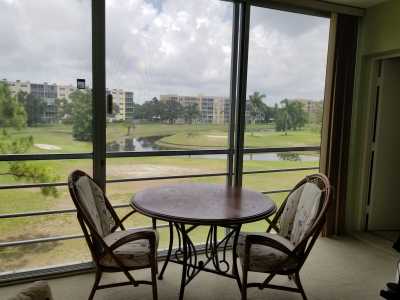 Condo For Sale in Bradenton, Florida