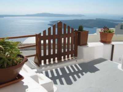 Apartment For Sale in Santorini, Greece