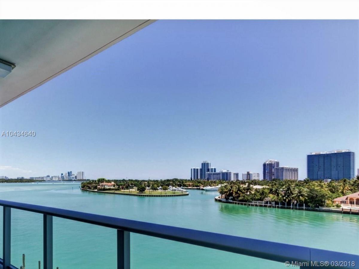Picture of Home For Sale in Bay Harbor Islands, Florida, United States