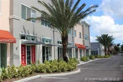 Home For Sale in Miramar, Florida