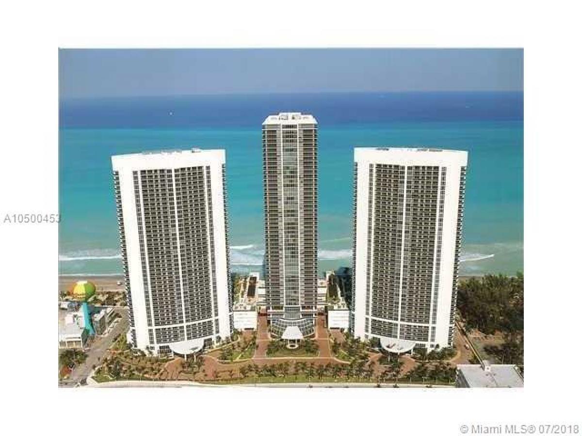 Picture of Home For Sale in Hallandale, Florida, United States